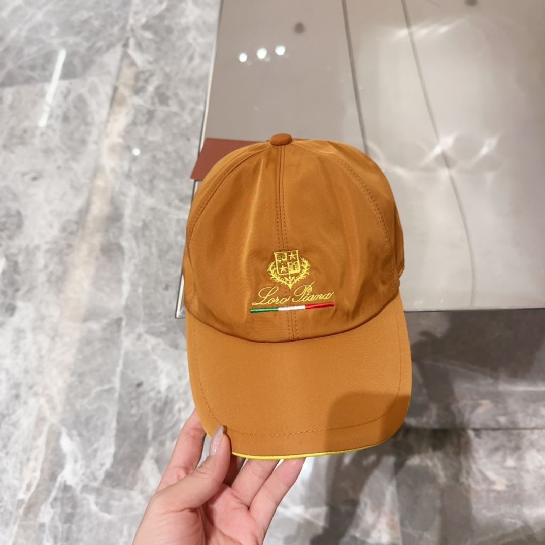 Loro Piana Caps